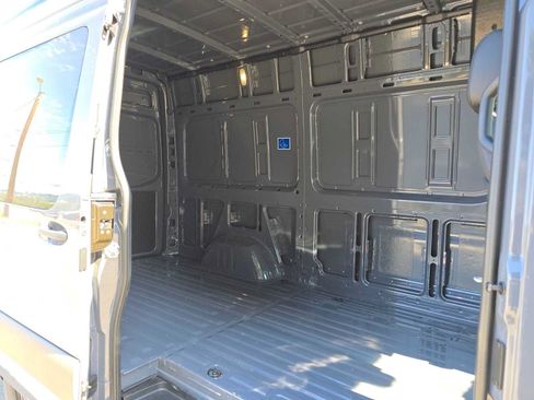 Used 2026 Mercedes-Benz Sprinter 2500 image 15