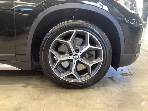 Used 2019 BMW X1 xDrive28i AWD/4WD image 25