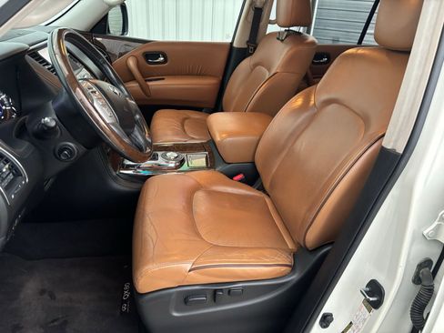 Used 2016 INFINITI QX80 2WD w/ Signature Edition Package image 17