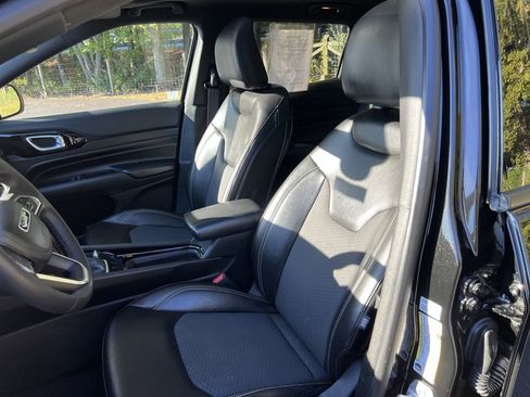 Certified 2023 Jeep Compass Altitude w/ Sun and Sound Group image 16