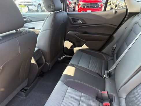New 2026 Chevrolet Trax LT w/ LT Convenience Package FWD image 22