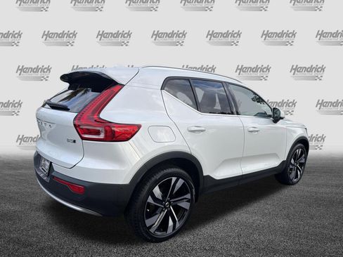 Certified 2023 Volvo XC40 B5 Plus w/ Protection Package Premier AWD/4WD image 10