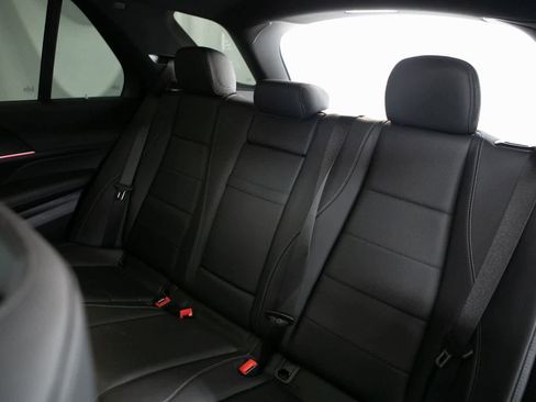 Used 2025 Mercedes-Benz GLE 450e 4MATIC image 26