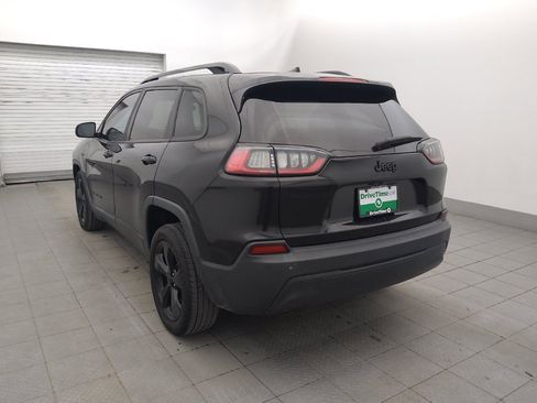 Used 2020 Jeep Cherokee Latitude Plus FWD image 5