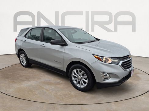 Used 2020 Chevrolet Equinox LS FWD image 5