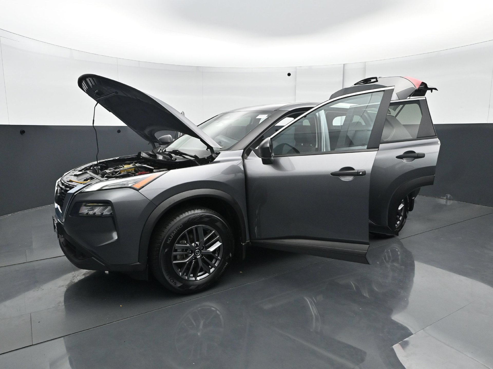 Used 2021 Nissan Rogue S AWD/4WD image 29