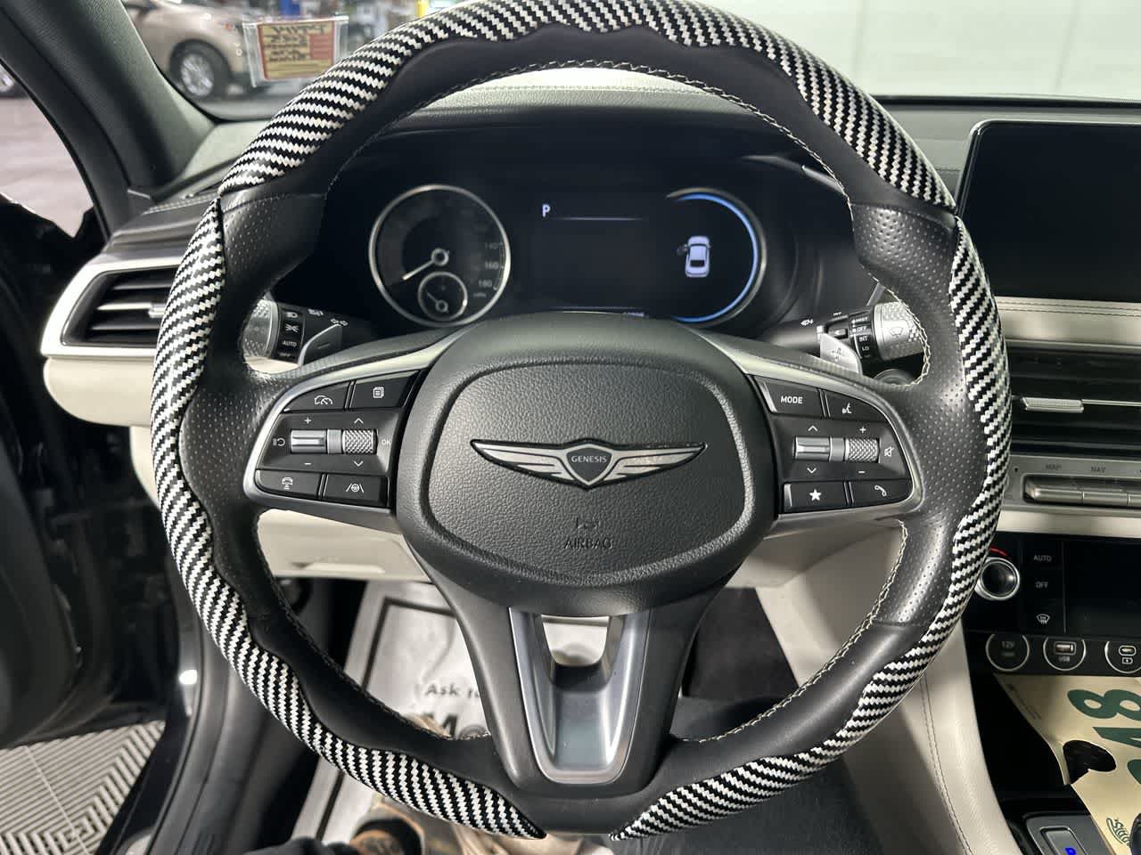 Used 2025 Genesis G70 2.5T RWD image 15
