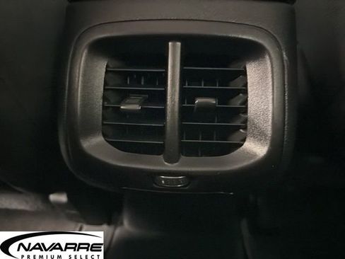 Used 2021 Jeep Cherokee Latitude image 15