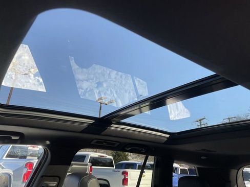 Certified 2024 Cadillac XT6 Premium Luxury w/ LPO, Floor Liner Package image 22