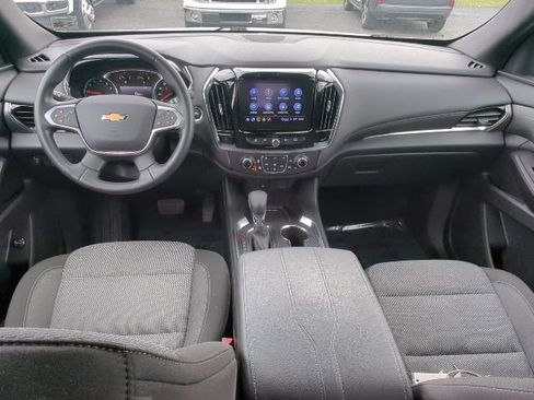 Used 2023 Chevrolet Traverse LT FWD image 15