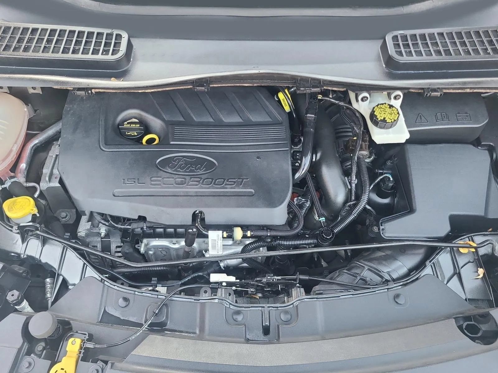 Used 2017 Ford Escape SE FWD image 24