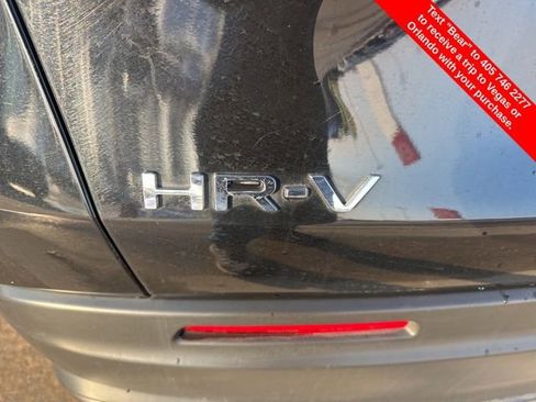 Used 2025 Honda HR-V LX image 14