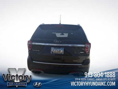 Used 2018 Ford Explorer Platinum AWD/4WD image 22