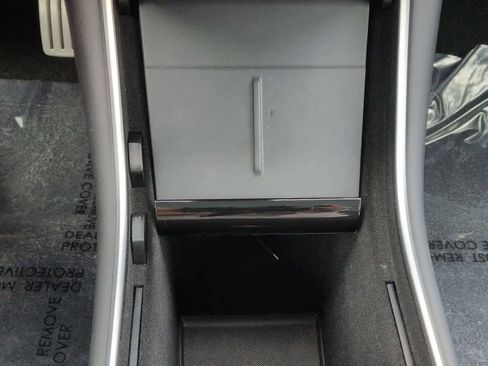 Used 2020 Tesla Model 3 Performance image 34