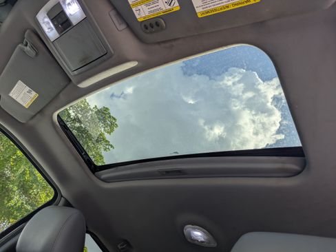 Used 2011 Ford F150 Platinum RWD image 21