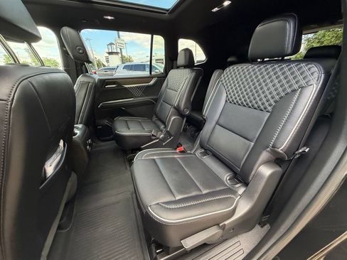 Used 2026 GMC Acadia Denali w/ Super Cruise Package AWD/4WD image 26