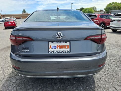 Used 2021 Volkswagen Jetta SE FWD image 5