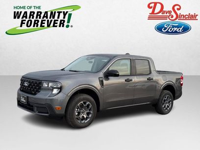 New 2025 Ford Maverick XLT w/ XLT Luxury Package