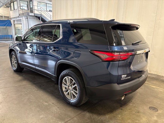 Used 2023 Chevrolet Traverse LT FWD image 6
