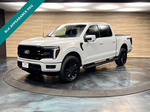 Used 2025 Ford F150 Lariat w/ Equipment Group 501A Mid image 5