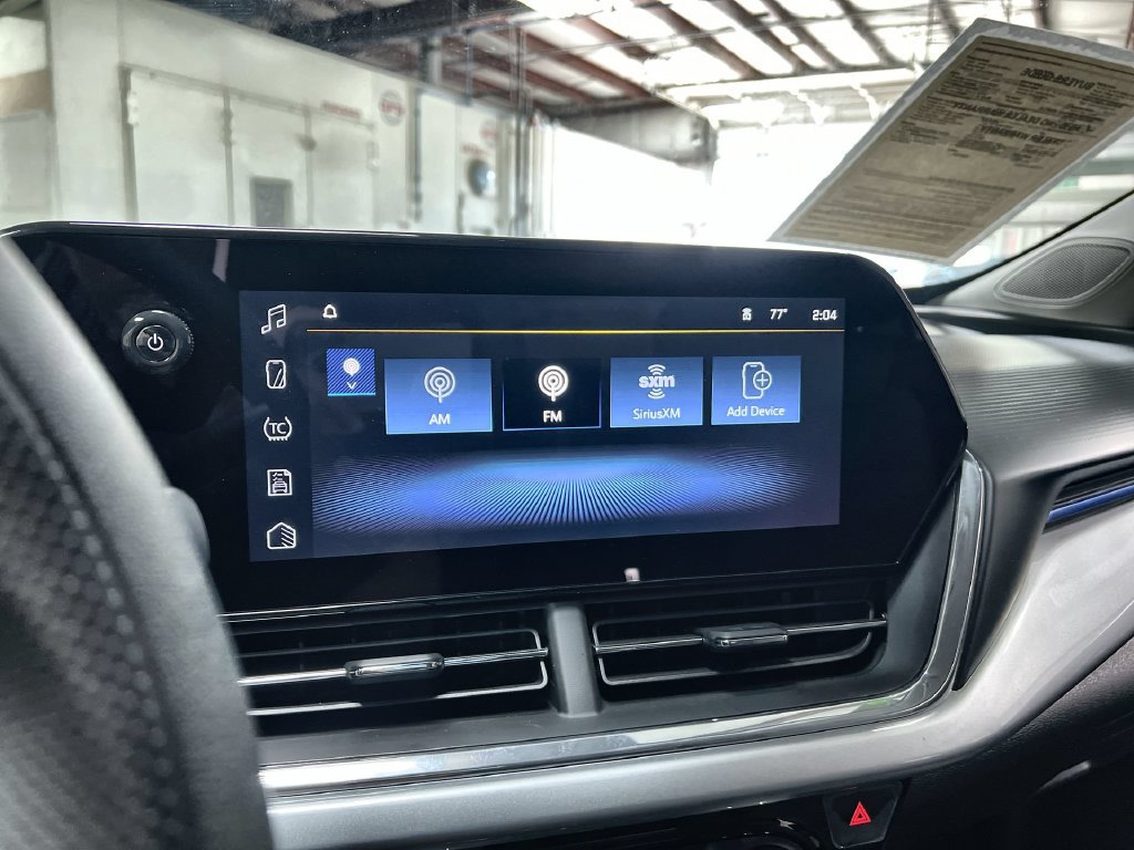 Used 2026 Chevrolet Trax LT FWD image 31