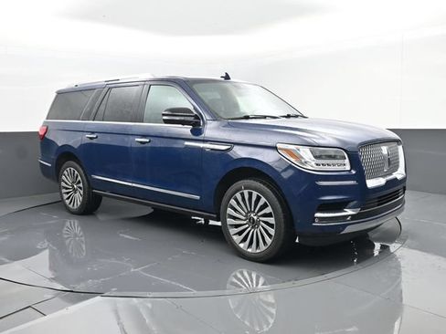 Used 2019 Lincoln Navigator L Reserve AWD/4WD image 31