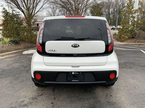Used 2019 Kia Soul image 7