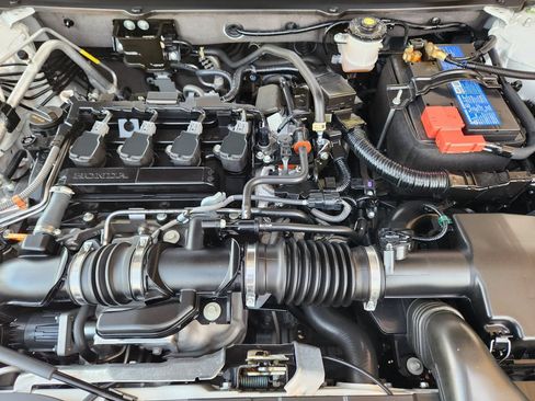 Certified 2022 Honda Accord Sport image 29