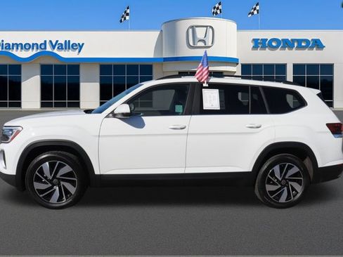 Used 2024 Volkswagen Atlas SE image 8