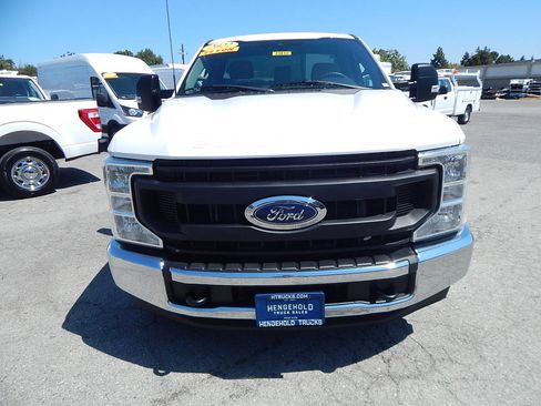 Used 2022 Ford F250 XL w/ Power Equipment Group image 2