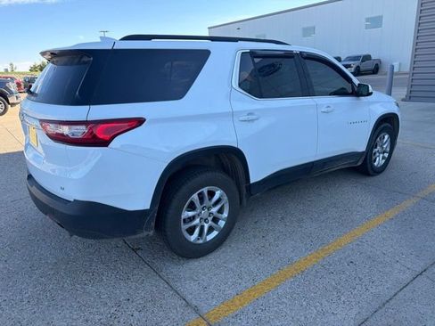 Used 2020 Chevrolet Traverse LT AWD/4WD image 6