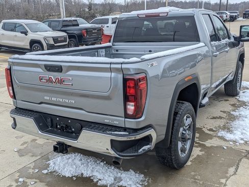 New 2026 GMC Sierra 2500 SLE image 7