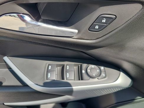 New 2026 Chevrolet Trax RS FWD image 17
