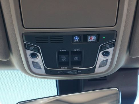 Used 2019 Honda Pilot Elite image 27