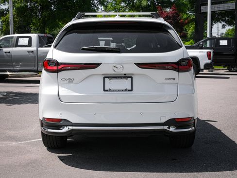 Used 2024 MAZDA CX-90 3.3 Turbo w/ Premium Package AWD/4WD image 10