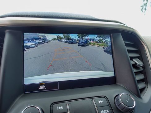 Used 2022 GMC Acadia Denali AWD/4WD image 18