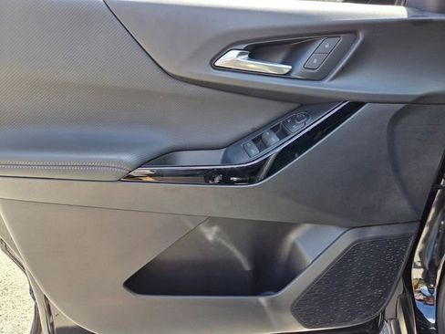 Certified 2025 Chevrolet Equinox LT w/ Safety and Technology Package image 28