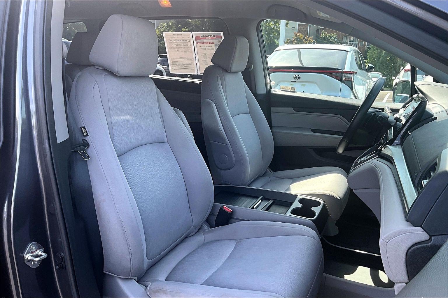 Used 2019 Honda Odyssey EX image 7