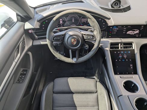New 2025 Porsche Taycan 4 Cross Turismo image 16
