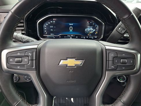 Used 2024 Chevrolet Silverado 2500 LT AWD/4WD image 19