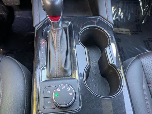 Used 2021 Chevrolet Blazer RS w/ Enhanced Convenience Package image 15