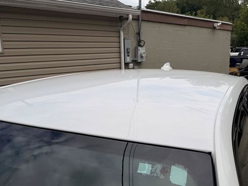 Used 2019 Chrysler 300 S RWD image 11