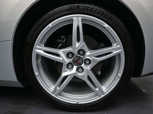 Used 2024 Chevrolet Corvette Stingray Coupe w/ 1LT RWD image 10