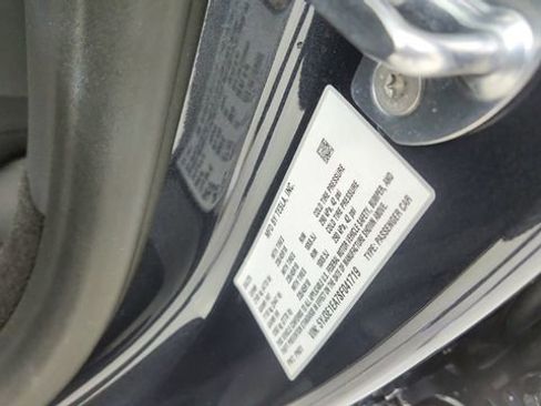 Used 2025 Tesla Model 3 Long Range image 61