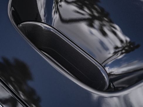 Certified 2022 Ferrari F8 Tributo RWD image 22