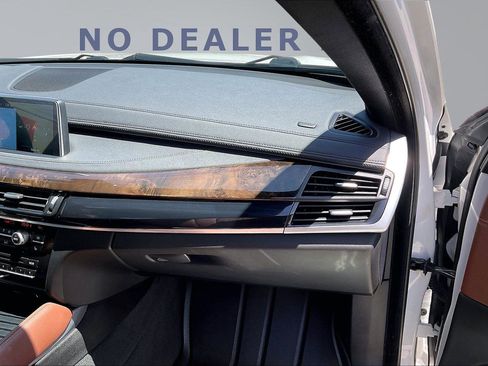 Used 2019 BMW X6 xDrive35i w/ M Sport Package image 25