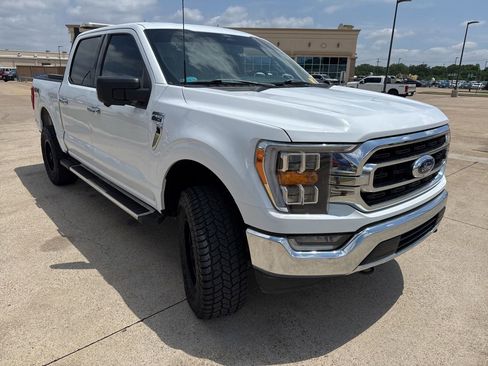 Used 2022 Ford F150 XLT w/ Equipment Group 302A High AWD/4WD image 18