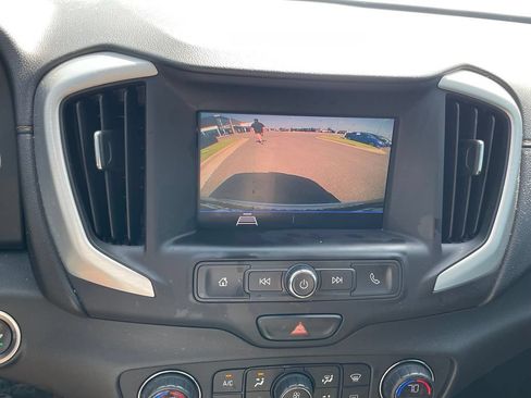 Used 2021 GMC Terrain SLE w/ Driver Convenience Package FWD image 17