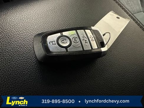 Used 2022 Ford F150 XLT w/ Equipment Group 302A High AWD/4WD image 16