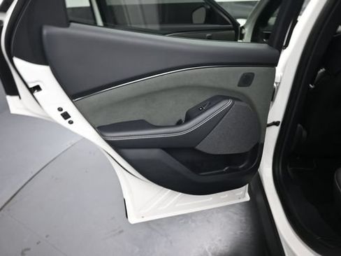 Certified 2025 Ford Mustang Mach-E GT AWD/4WD image 22